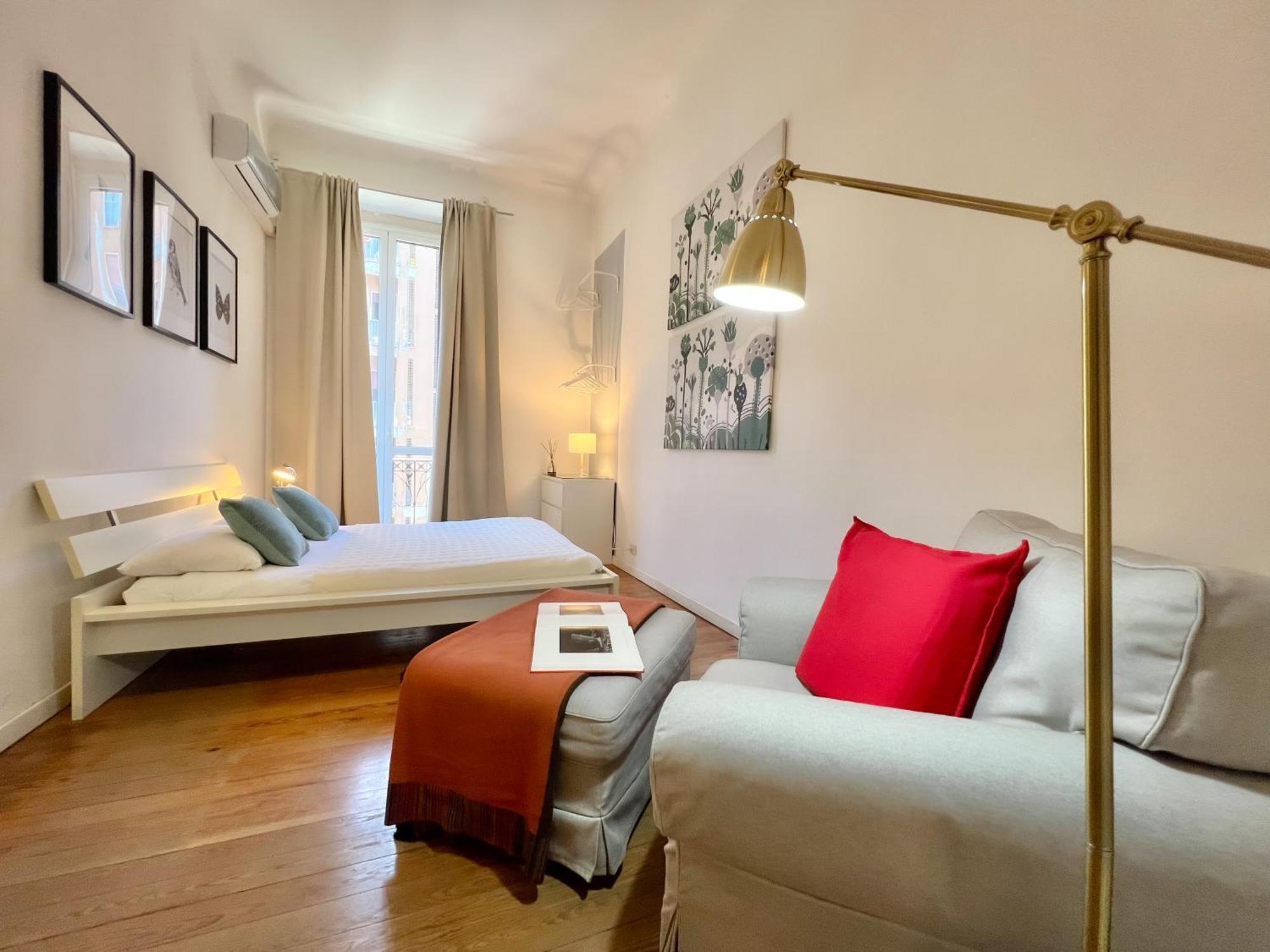 Comecasa 2 Bedrooms Apartment In Via Curtatone Milano Ngoại thất bức ảnh